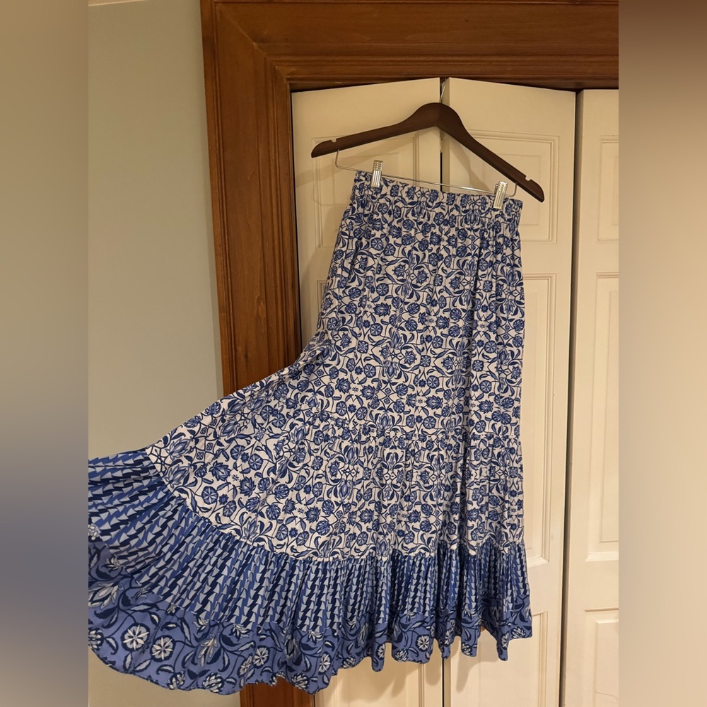 Cara Cara Chase Maxi Skirt in Spanish Tile Blue - Small - Picture 7 of 9